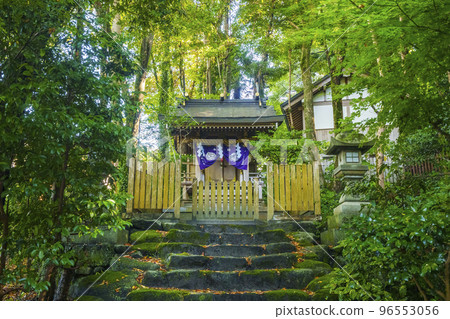 不動神社（神之社背面、石切研哉神社） 96553056