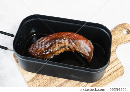 Mestin 燉豬舌 96554331