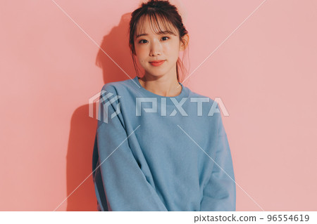 korean style young woman photo korean style young woman photo 96554619