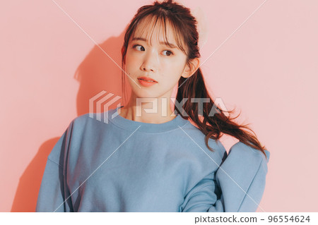 korean style young woman photo korean style young woman photo 96554624