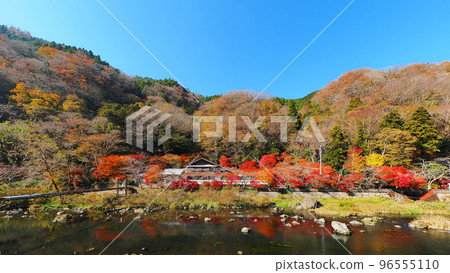 Yubara hot spring village in autumn 2 96555110