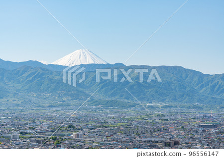 Kofu City, Yamanashi Prefecture Mt. Fuji and the Kofu City cityscape seen from the Atagoyama Skyline 96556147