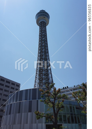 橫濱港未來元町重開前的橫濱海洋塔 96556835