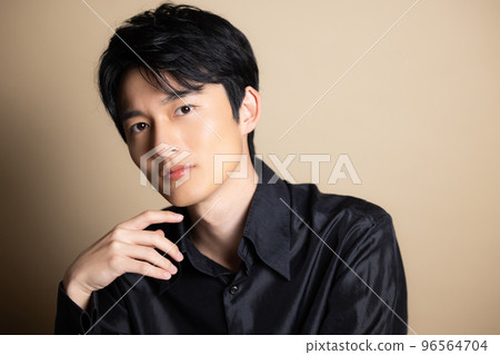 男士美容形象 96564704