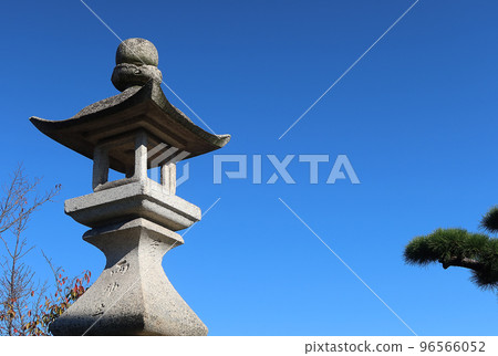 三重縣桑名市石燈籠 1 at Shichiri no Watashi trace 96566052