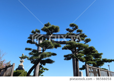 Kuwana City, Mie Prefecture Otorii gate at Shichiri no Watashi 96566058