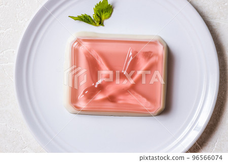 Kanten Sweets Cold sweet treats made with agar 96566074