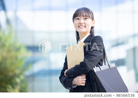 求職女性人像拍攝合作“LINK FOREST” 96566536