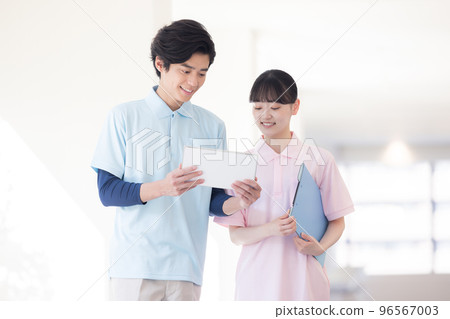 Nursing caregiver's portrait photography cooperation "LINK FOREST" 96567003