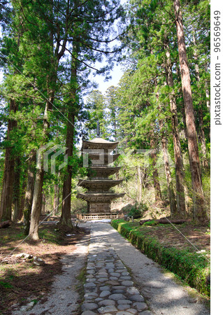 國寶Haguroyama五層寶塔 國寶Haguroyama五層寶塔 96569649