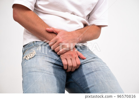 Man with prostate complication have problem with urinary incontinence.  96570816