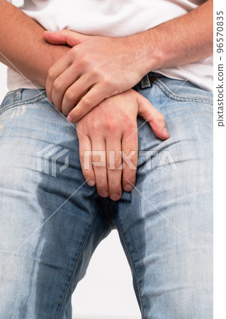 Man with prostate complication have problem with urinary incontinence.  96570835