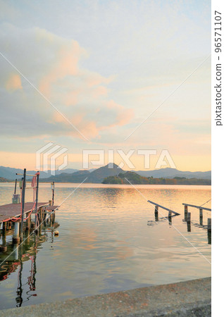 碼頭 船 久美濱灣 京都 海邊 風景 鄉村 96571107