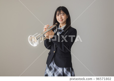 吹喇叭的女高中生 吹喇叭的女高中生 96571802