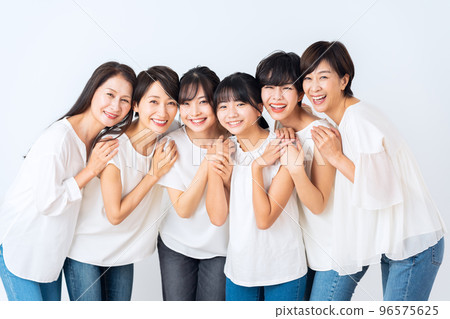 Female beauty multi-generation beauty young middle senior skin care 96575625