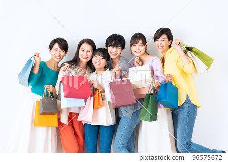 女性多代年輕中老年生活方式 96575672