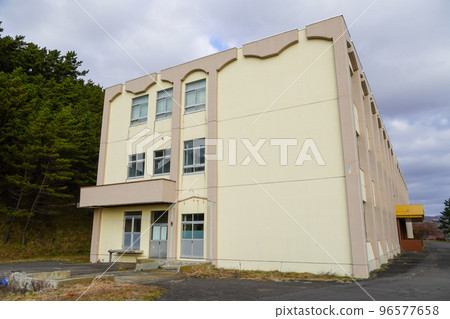 Hakodate Municipal Nisshin Junior High School (closed) Hakodate Municipal Nisshin Junior High School (closed) 96577658