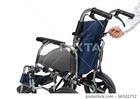 Folding the wheelchair handle Assistive wheelchair Folding the wheelchair handle Assistive wheelchair 96582732
