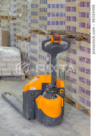 Electric Pallet Jack Storage 96584406