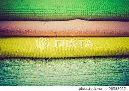 stacked towels stacked towels 96588015