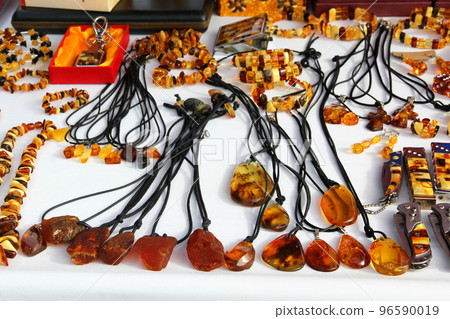 Amber Jewellery. Baltic Souvenirs Pendants and Bracelets. 96590019