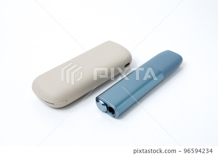 IQOS, cigarettes, heat-not-burn, smoking, cigarettes, electronic cigarettes, heat-not-burn electronic cigarettes, passive smoking, health hazards, luxury items IQOS, cigarettes, heat-not-burn, smoking, cigarettes, electronic cigarettes, heat-not-burn electronic cigarettes, passive smoking, health hazards, luxury items 96594234