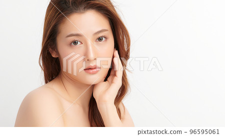 Beautiful young asian woman with clean fresh skin on white background, Face care, Facial treatment, Cosmetology, beauty and spa, Asian women portrait. 96595061