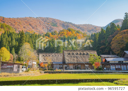 Shirakawa Village, Gifu Prefecture Autumn scenery of Shirakawago Shirakawa Village, Gifu Prefecture Autumn scenery of Shirakawago 96595727