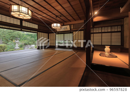 The new room of the former Hirose residence. 96597828