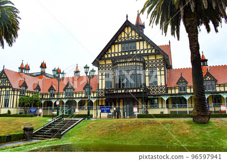 [Rotorua] Government Garden Building 96597941