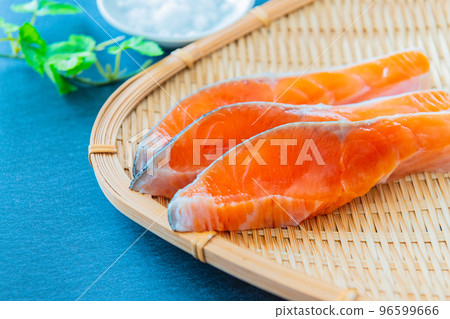 Salmon salmon seafood image black background material 96599666
