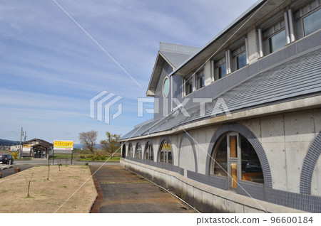 鹽澤市立今泉美術館/Hisao Kayama 96600184