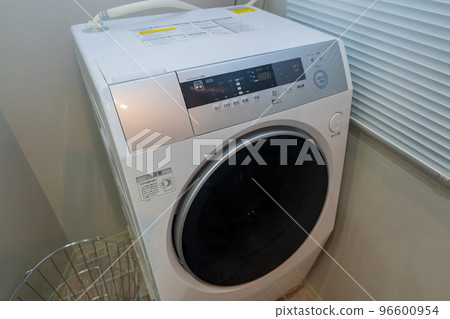 Washing machine storage area 96600954