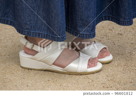 Cool feet Cool feet 96601812