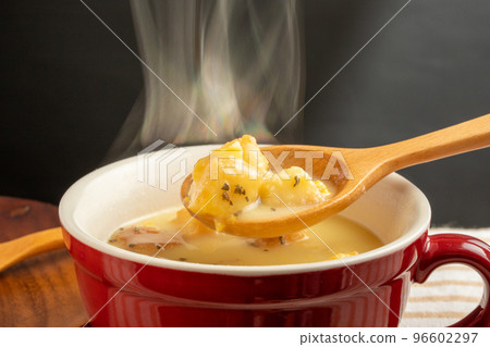 熱玉米湯 熱玉米湯 96602297