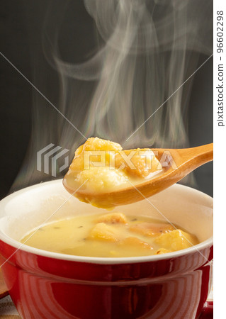 熱玉米湯 熱玉米湯 96602298