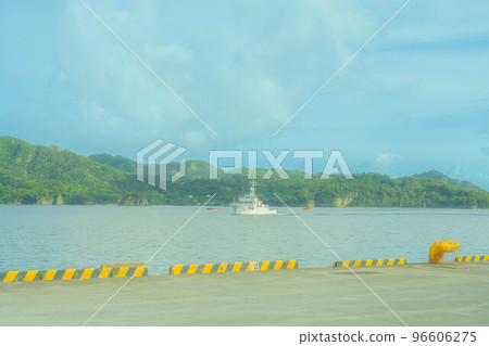 港口和船舶 96606275