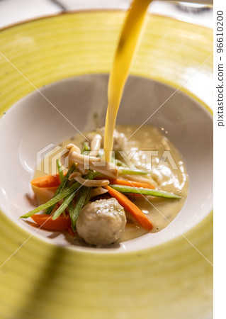 Creative gourmet soup Creative gourmet soup 96610200