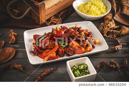 Devilled chicken cuisine dish 96610204