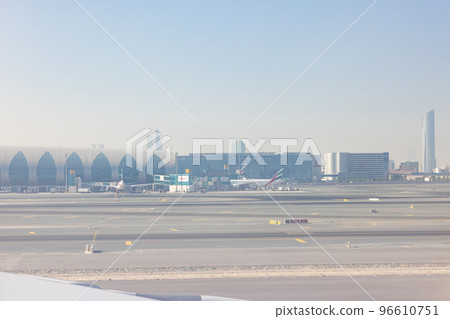 迪拜國際機場 96610751