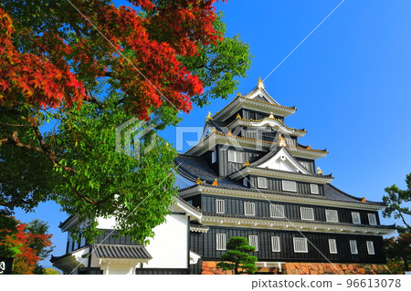 [岡山縣]秋葉岡山城（令和大修後） 96613078