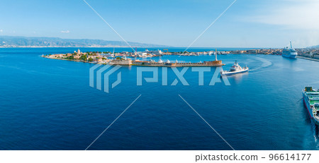 Messina, Sicily, Italy, August 20, 2022. View of the Messina's port with the gold Madonna della Lettera statue 96614177