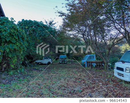 Landscape with scrap car 96614543
