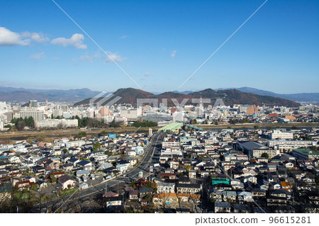 Fukushima city deepening in autumn 96615281