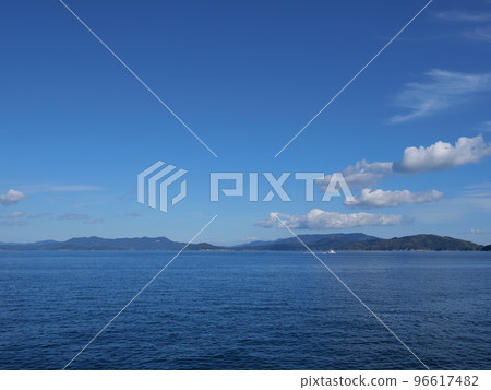 上關町和岩島航行觀光（從岩島港眺望大陸） 96617482