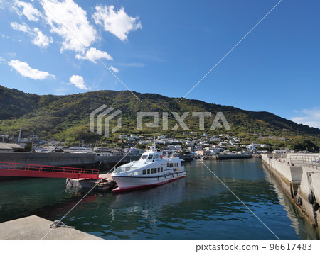 到上關町和岩島的航行和觀光（從岩島港到班輪和村莊） 96617483