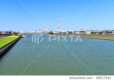 Osugi Bridge / Upstream from Shinnaka River / Looking towards Kamoto Bridge (Edogawa Ward, Tokyo) [October 2022] 96617942