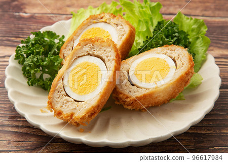 Scotch egg 96617984