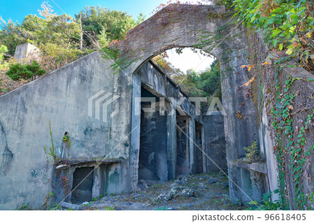 [大久野島長浦毒氣儲存場（軍事設施遺址）] 廣島縣竹原市忠海町 96618405