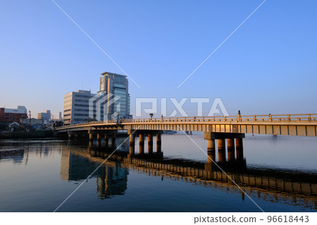 Ohashi in the early morning Matsue City, Shimane Prefecture 100 famous bridges in Japan 96618443